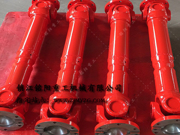 新式整體叉頭式萬(wàn)向聯(lián)軸器是冶金、軋鋼等機(jī)械設(shè)備的優(yōu)選傳動(dòng)件-萬(wàn)向聯(lián)軸器